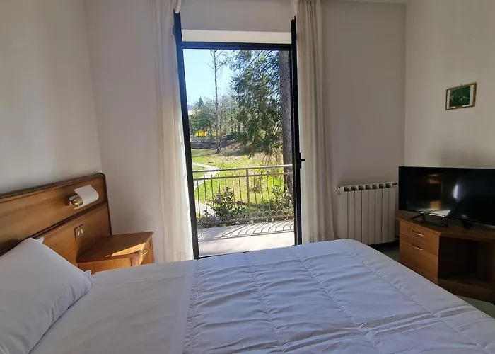 Hotel Montegrino Lakeview 3*