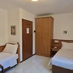 Montegrino Lakeview Отель 3*