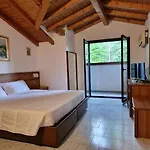 Montegrino Lakeview Отель Montegrino Valtravaglia