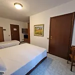 Montegrino Lakeview Отель 3*