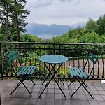 Отель Montegrino Lakeview Montegrino Valtravaglia