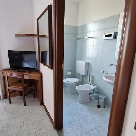 فندق Montegrino Lakeview