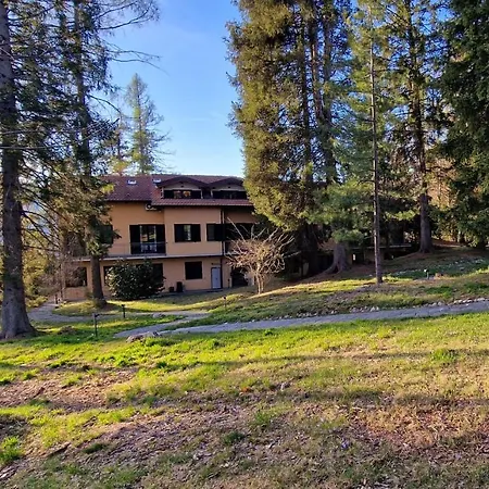 فندق Montegrino Lakeview 3*