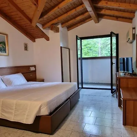 Montegrino Lakeview Otel Montegrino Valtravaglia