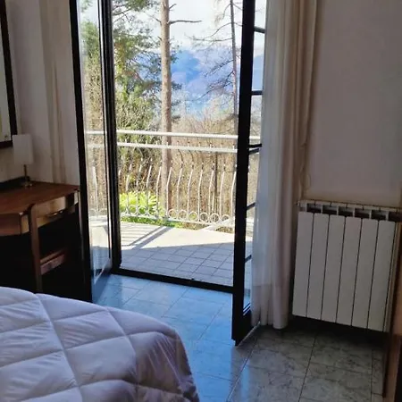 Montegrino Lakeview 3*
