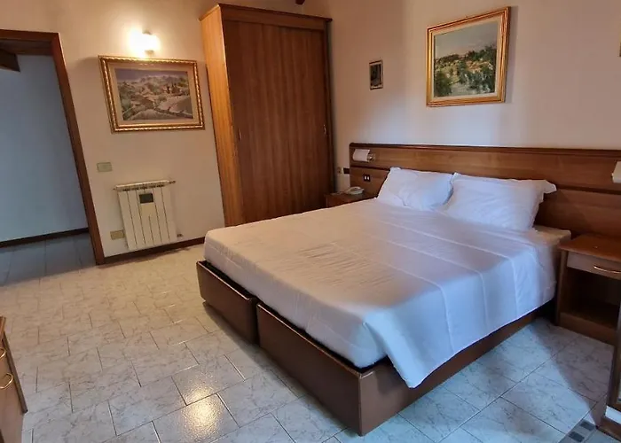 Montegrino Lakeview Hotel Montegrino Valtravaglia