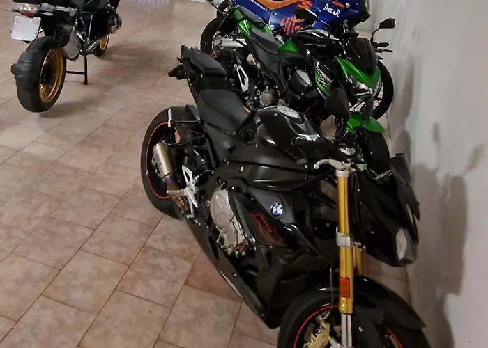 酒店 Montegrino Lakeview