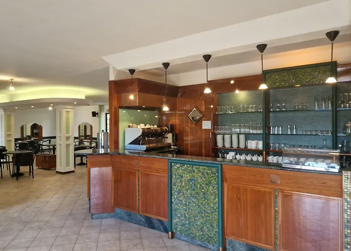 Hotel Montegrino Lakeview 3*