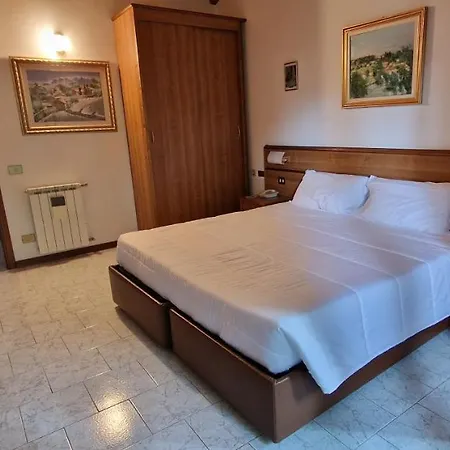 Montegrino Lakeview Hotel Montegrino Valtravaglia