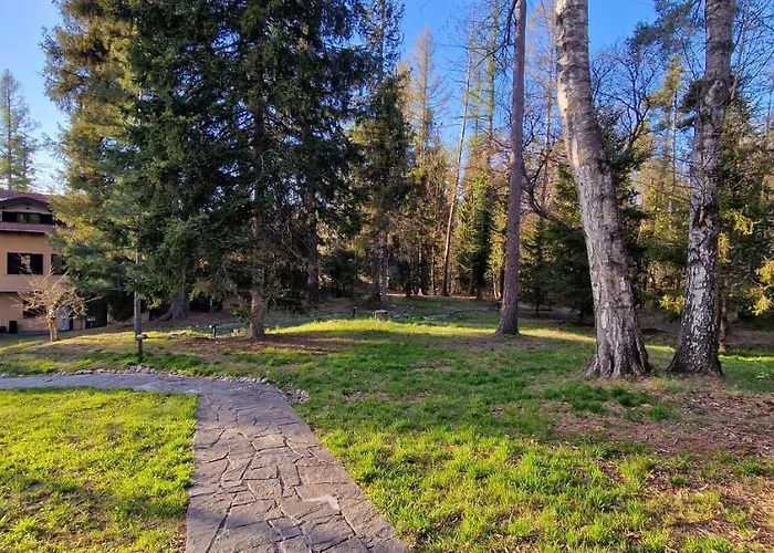 Montegrino Lakeview Отель Montegrino Valtravaglia